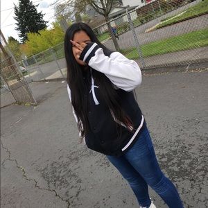 Meet your Posher, Jackie